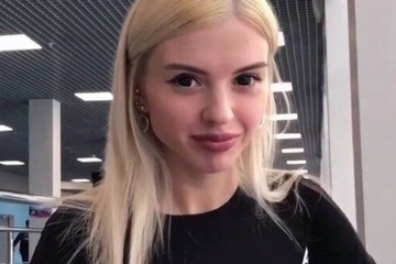 Хватит играть эту дотку! Давай отсосу тебе в туалете