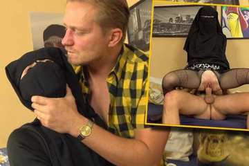 Выебал домработницу мусульманку и обкончал хиджаб